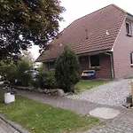 In Hafennaehe Pansiyon Dierhagen