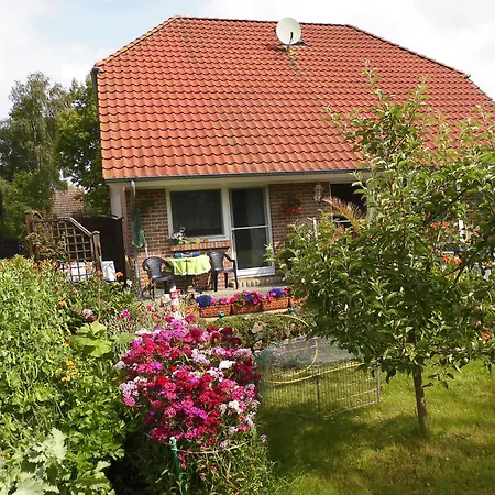 In Hafennähe Dierhagen